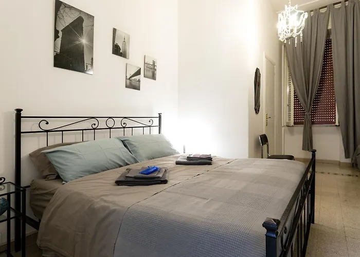 Da Alessia Per Dormire Al Coppede Bed & Breakfast 4*