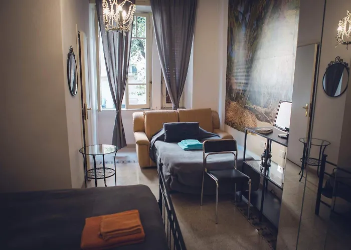 Bed & Breakfast Da Alessia Per Dormire Al Coppede 4*