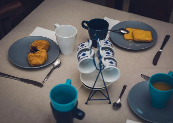 Bed & Breakfast Da Alessia Per Dormire Al Coppede 4*