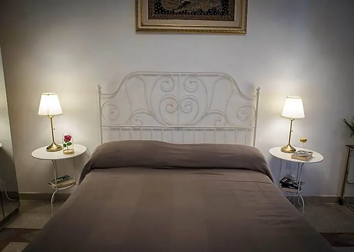Da Alessia Per Dormire Al Coppede Bed & Breakfast 4*